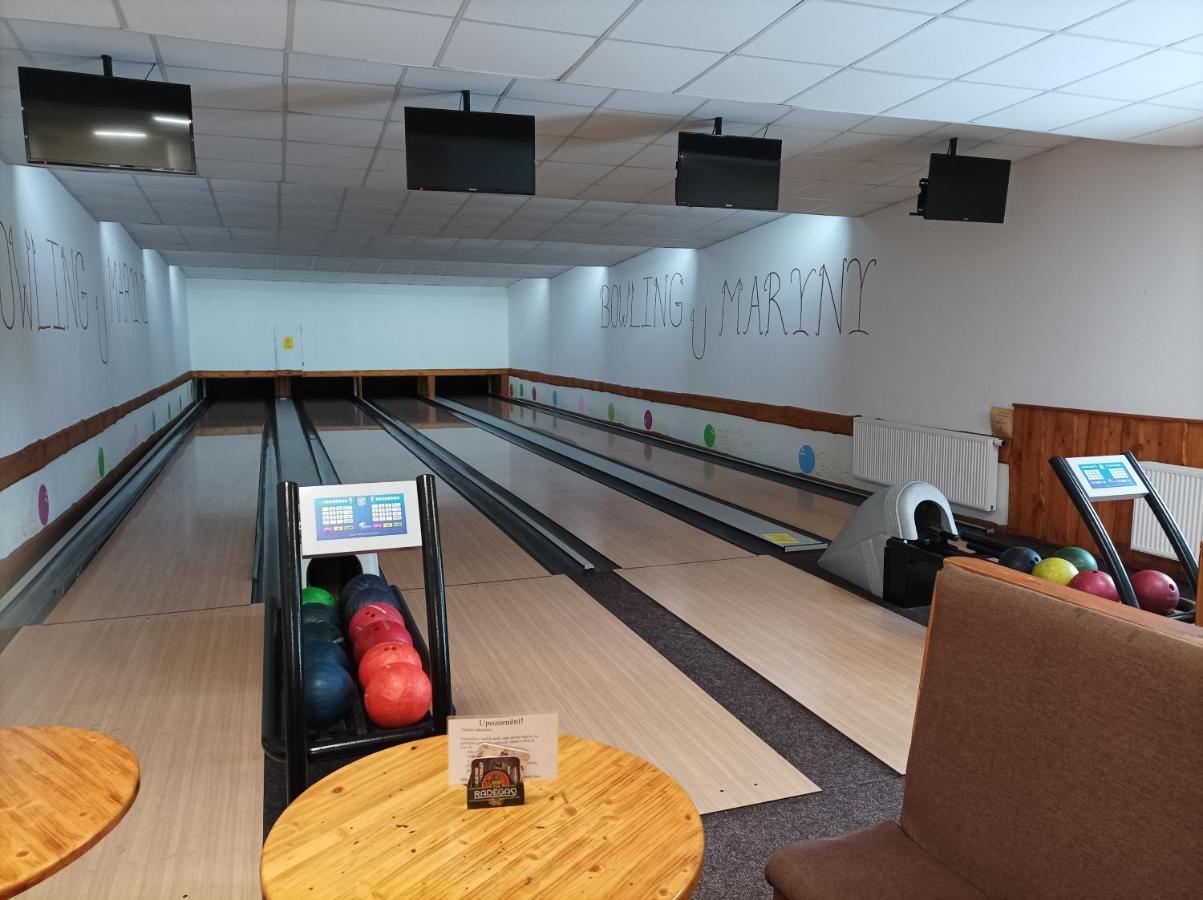 Penzion A Restaurace U Maryny Bocanovice المظهر الخارجي الصورة